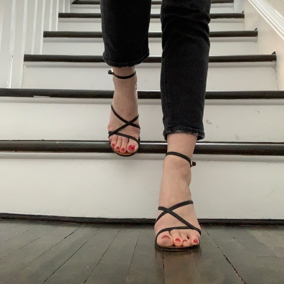 Chanel sandals - Picture 4 of 9